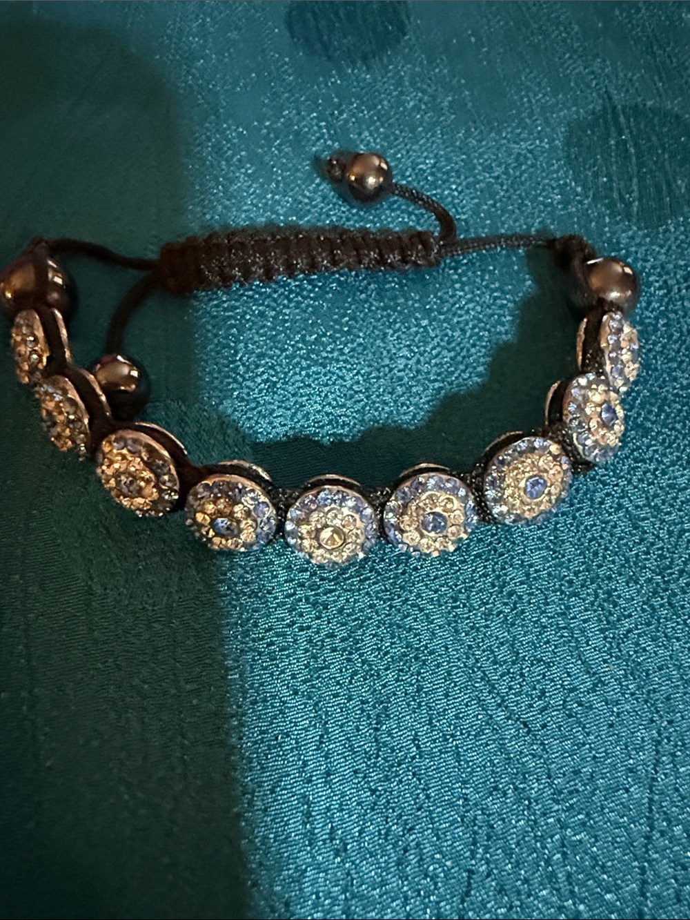 Sparkling Round Crystal Macramé Bracelet - Black and Silver